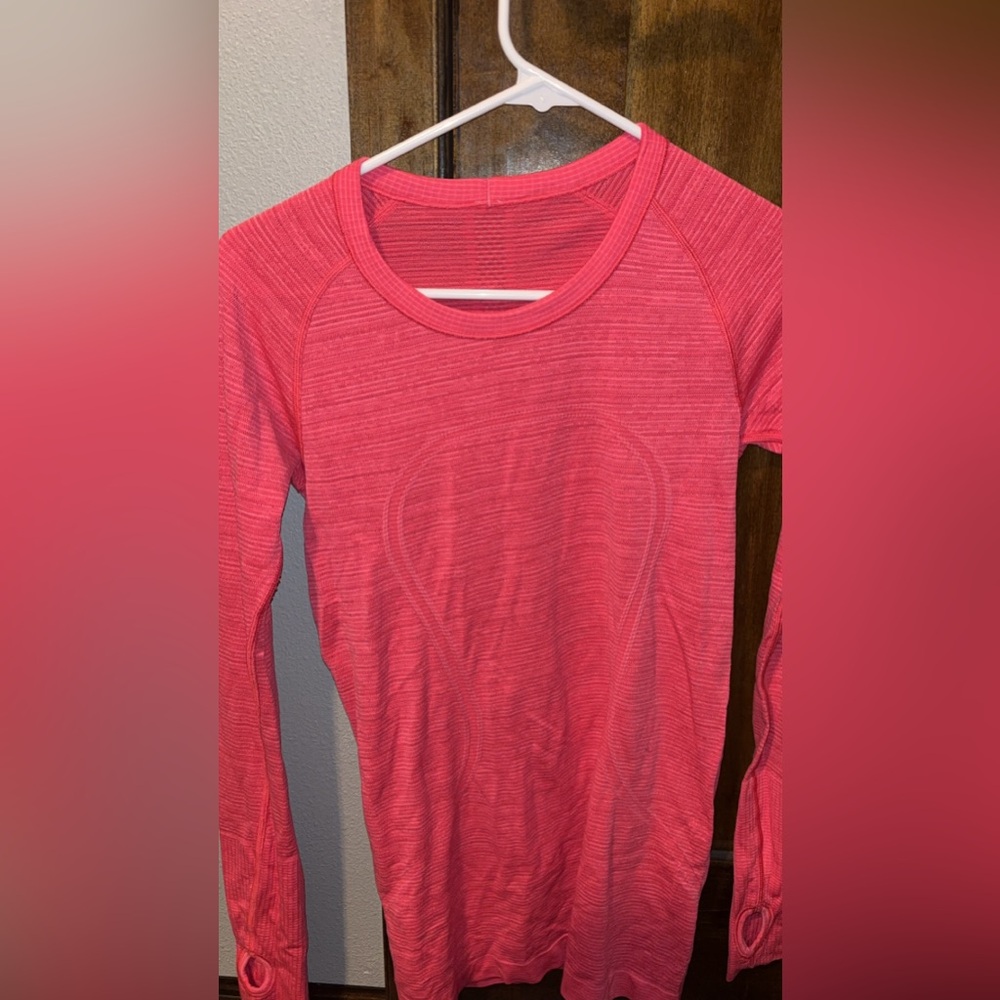 Pink lululemon swiftly tech
